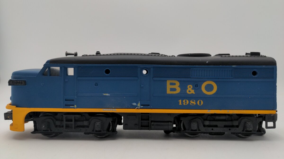 Lionel Vintage O Custom Baltimore & Ohio Diesel Locomotive #1980