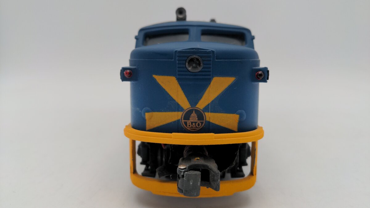 Lionel Vintage O Custom Baltimore & Ohio Diesel Locomotive #1980