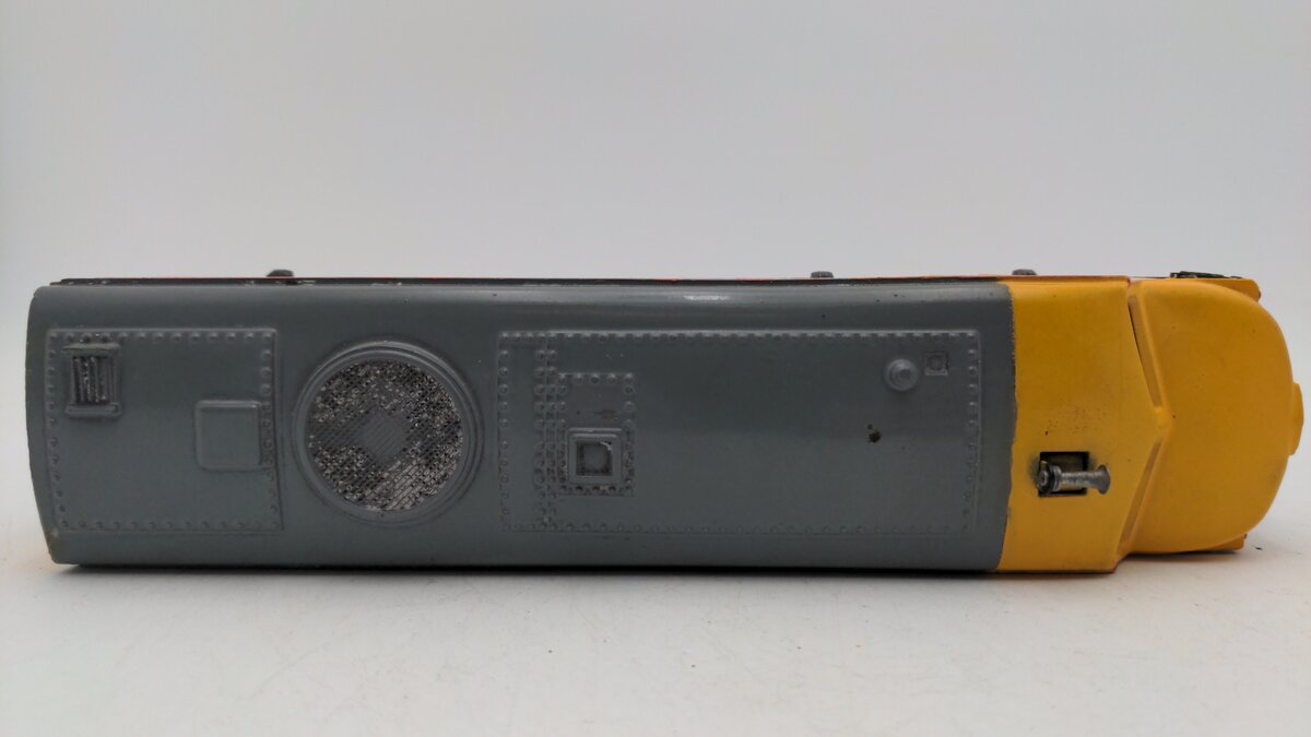 Lionel Vintage O CUSTOM Union Pacific Diesel Locomotive #2023
