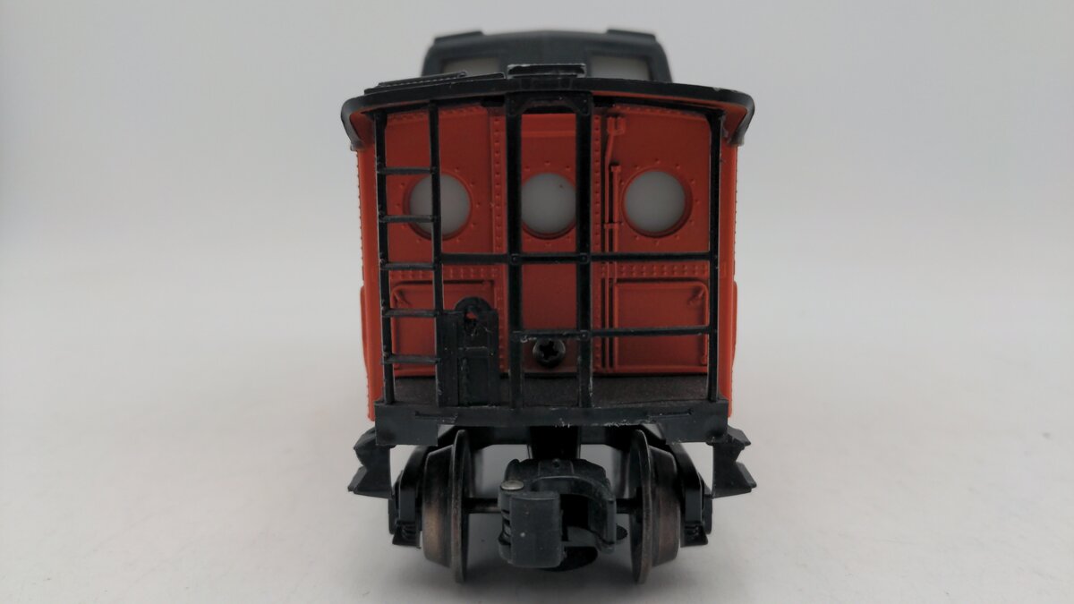Lionel 6-9161 O Gauge Canadian National Caboose VG