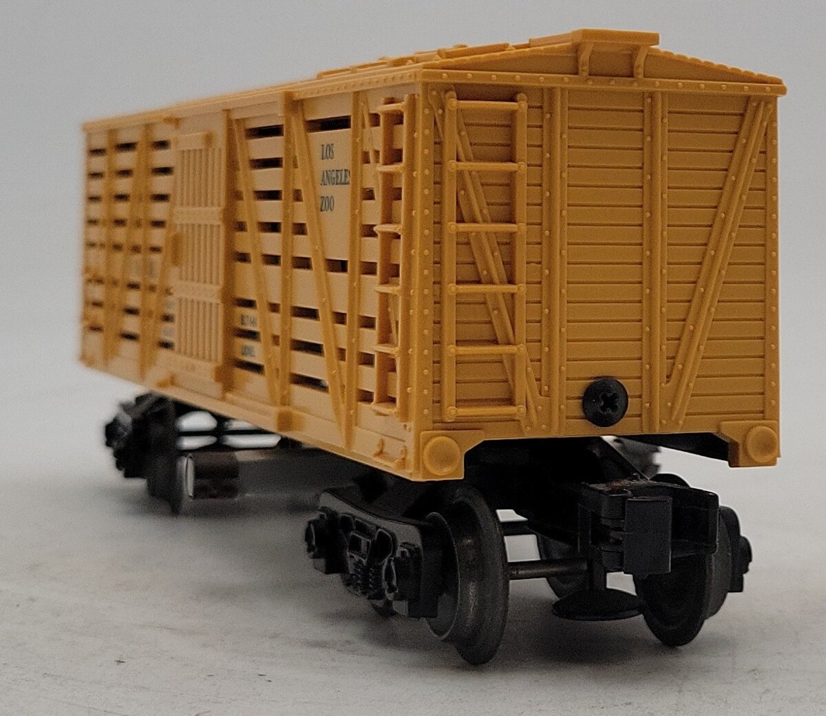 Lionel 6-16683 O Gauge Los Angeles Zoo Operating Elephant Car VG