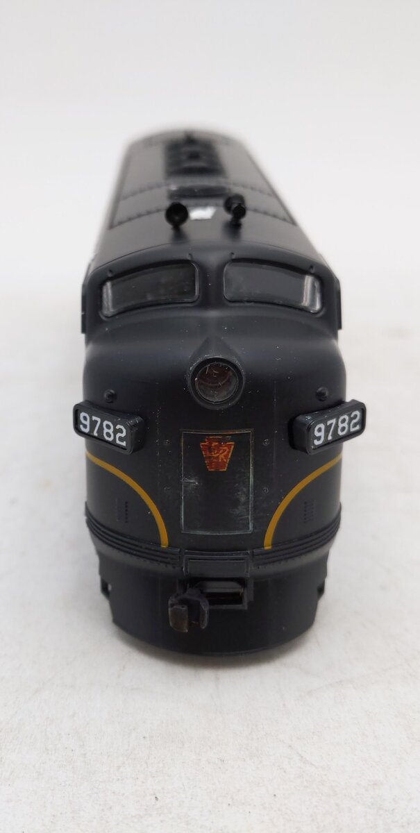 Stewart Hobbies 9120 HO Scale Pennsylvania EMD F7 Powered Diesel LN/Box