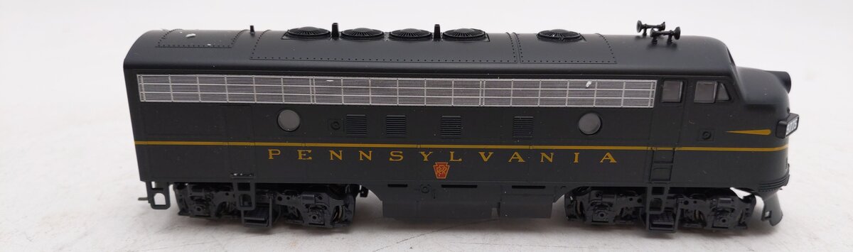 Stewart Hobbies 9120 HO Scale Pennsylvania EMD F7 Powered Diesel EX/Box