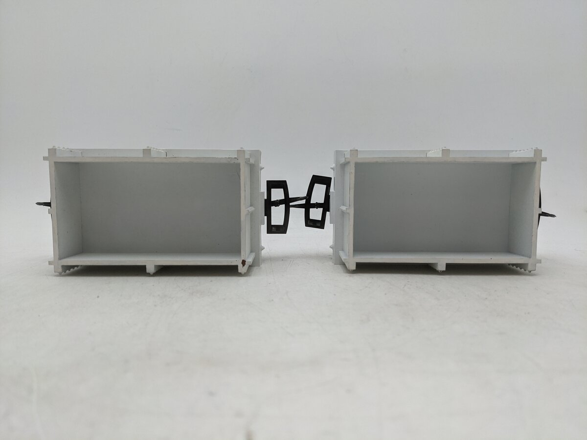 Hartland G Scale Assorted Gondolas [2]