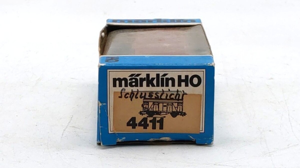 Marklin 4411 HO Scale DB Boxcar with Marker Lights EX/Box