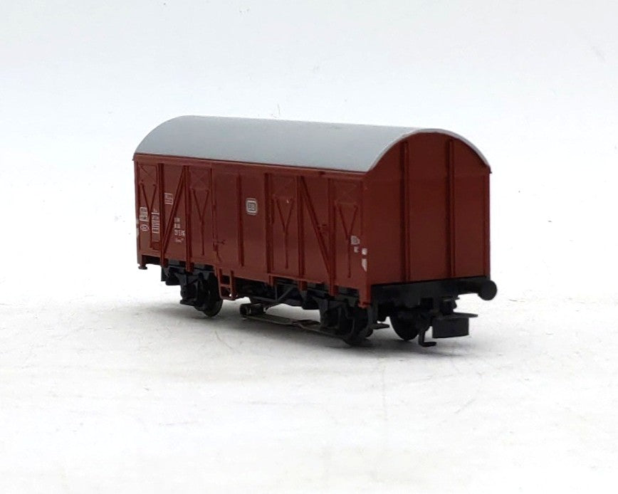 Marklin 4411 HO Scale DB Boxcar with Marker Lights EX/Box