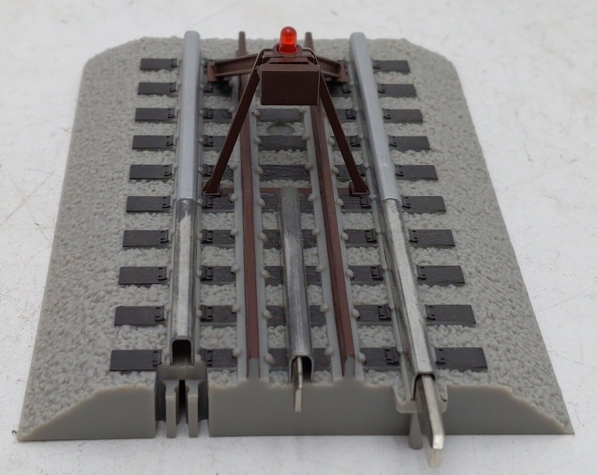 Lionel 6-12035 O Gauge FasTrack Lighted Bumper EX/Box