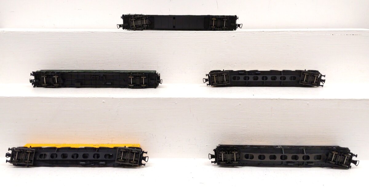 ROWA HO Assorted Freight Cars: 2408, 3020, 2038, 3018 [5] EX