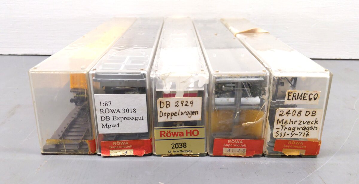 ROWA HO Assorted Freight Cars: 2408, 3020, 2038, 3018 [5] EX