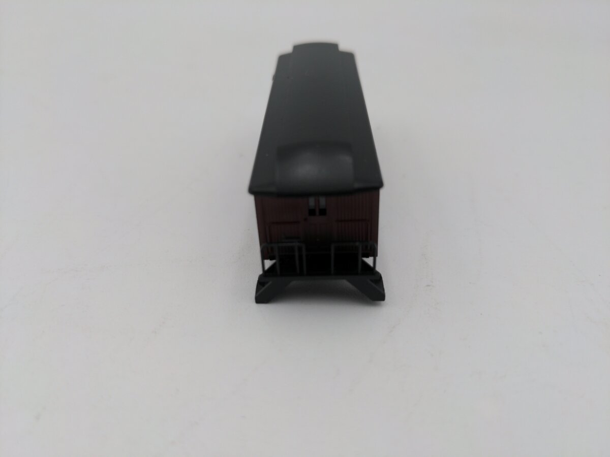 Roundhouse 8562 N Scale Chicago Burlington & Quincy 34' Overton Baggage Car Kit. LN/Box
