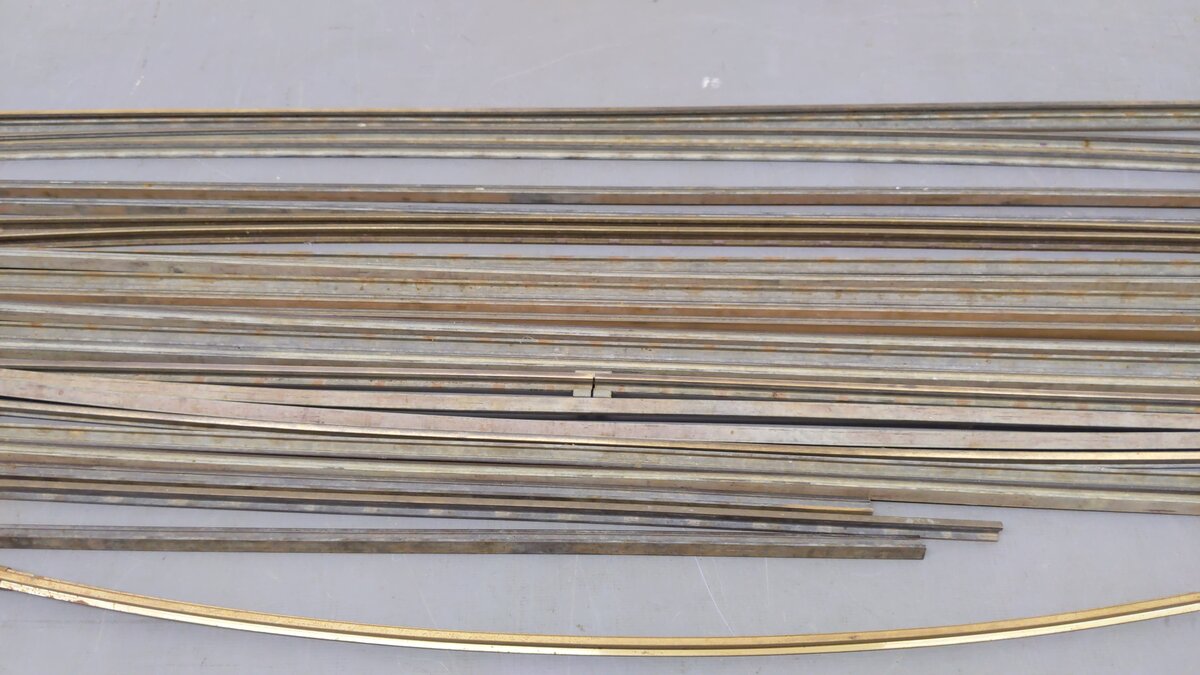 G Scale Code 332 Brass Rails [26] VG