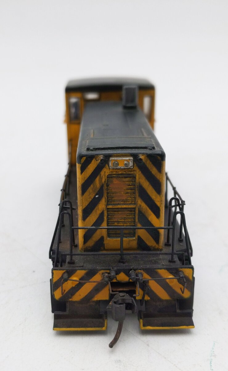 Spectrum 81106 HO Scale Bethlehem Steel GE 70 Ton Diesel Locomotive Weathered/Box