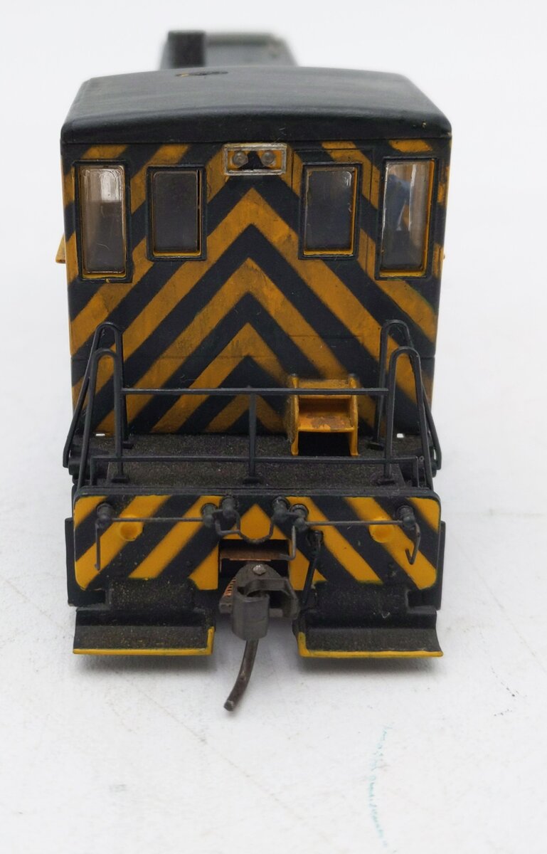 Spectrum 81106 HO Scale Bethlehem Steel GE 70 Ton Diesel Locomotive Weathered/Box