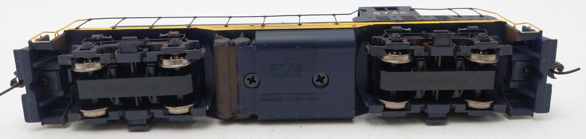 Atlas HO Scale Chesapeake & Ohio GP-7 Locomotive 35746 Weathered/Box