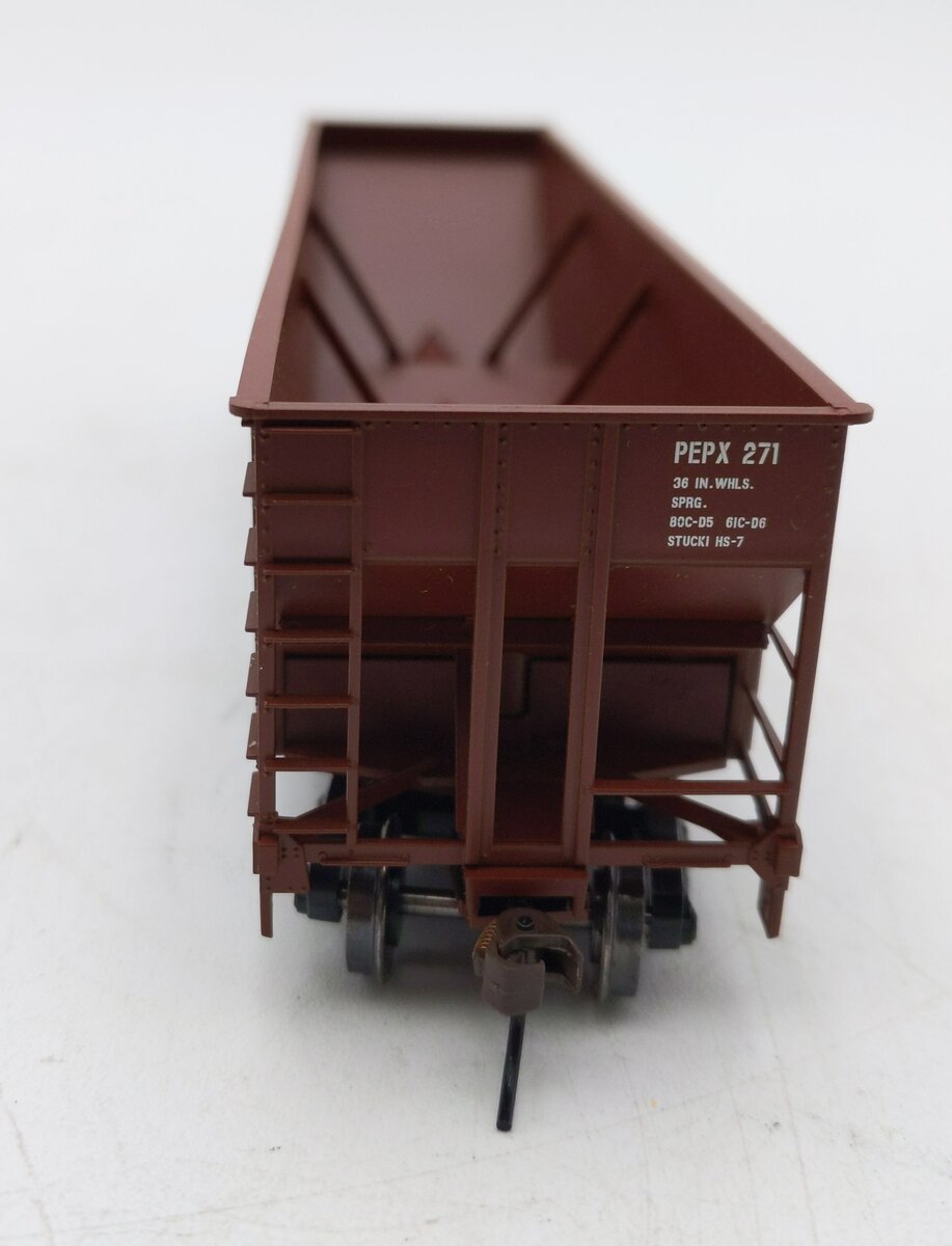 Bowser 41180 HO PEPX 100-Ton 3-Bay Hopper Executive Line #271