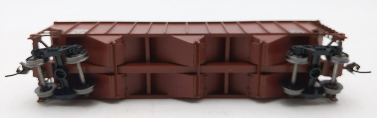 Bowser 41180 HO PEPX 100-Ton 3-Bay Hopper Executive Line #271