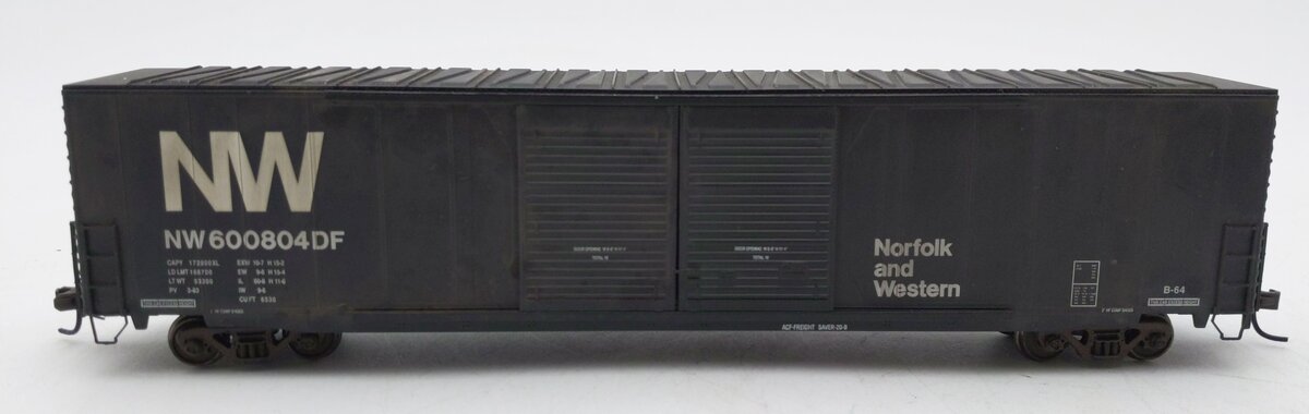 Atlas 1675-1 HO N&W 60' Double Door Auto Parts Box Car #600804 Weathered/Box
