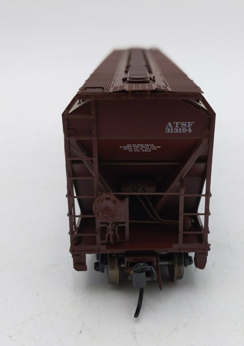 InterMountain 47005 HO Santa Fe ACF 4650 Cu. Ft.  3-Bay Hopper Car