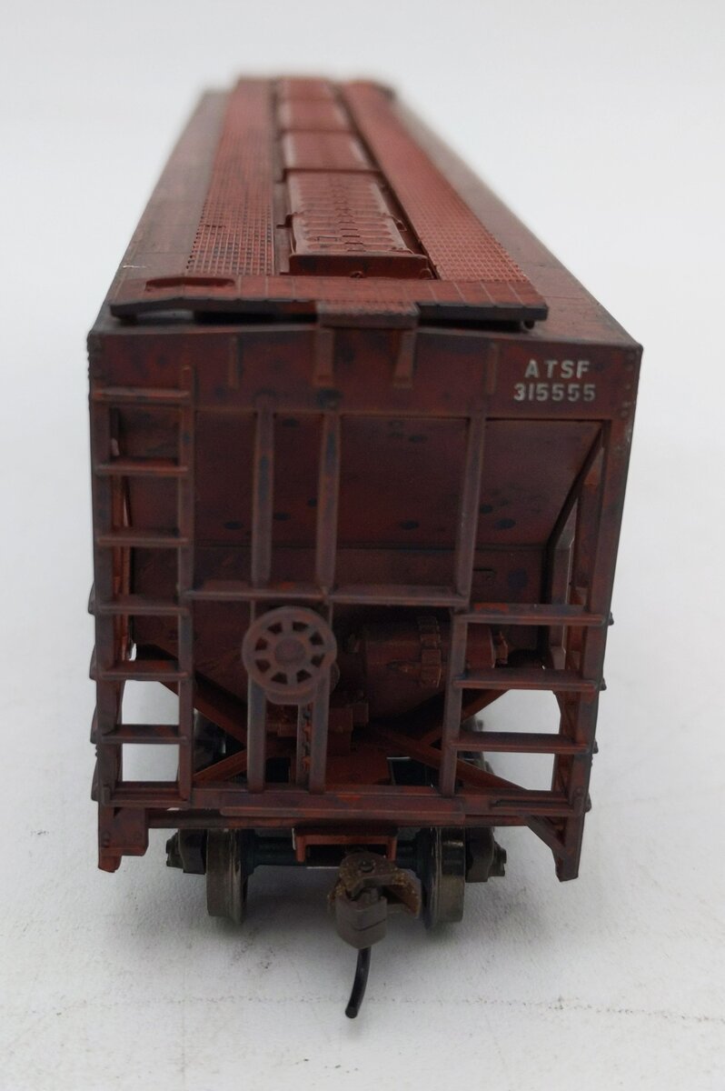 Athearn 7153 HO ATSF 54' PS Hopper Car #315553 Weathered/Box