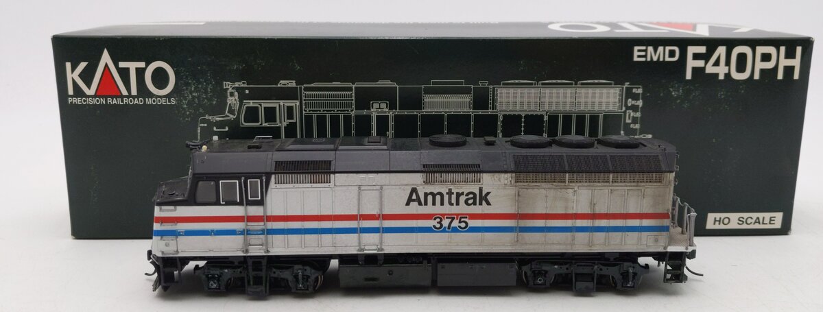 Kato 37-6551 HO Amtrak EMD F-40PH Diesel Locomotive #375 - Custom Weather/Box