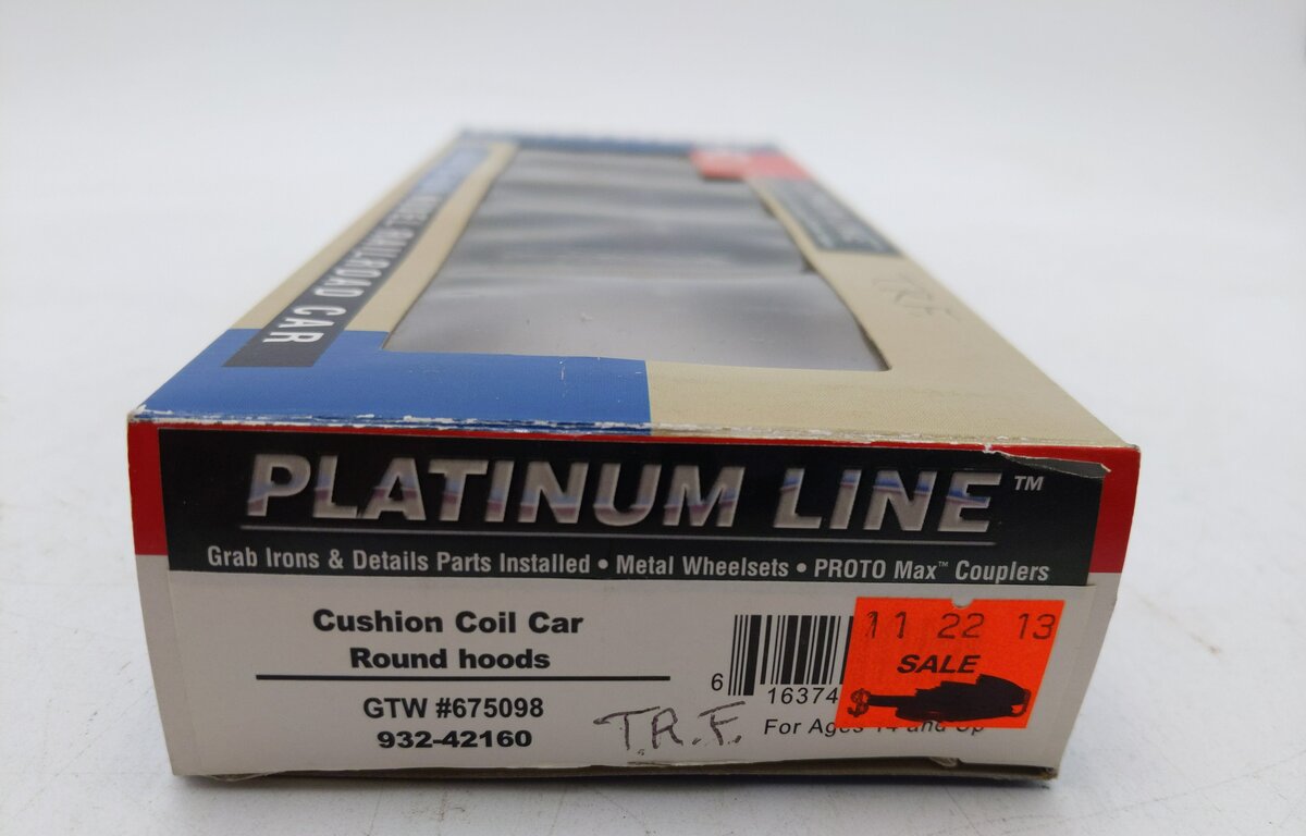 Walthers 932-42160 HO Scale Cushion Coil Car GTW #2 Weathered/Box