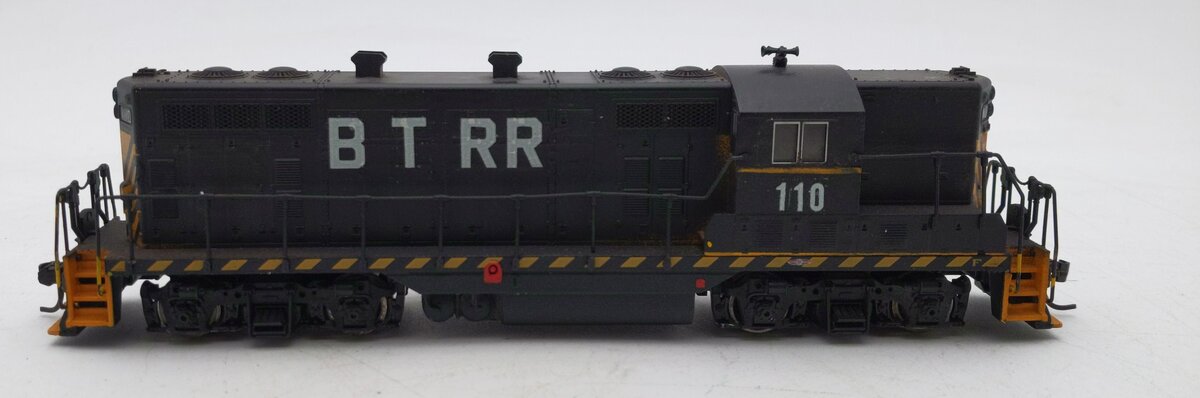 Atlas 37729 HO BTRR EMD GP-7 Diesel Locomotive #110 Custom Painted EX