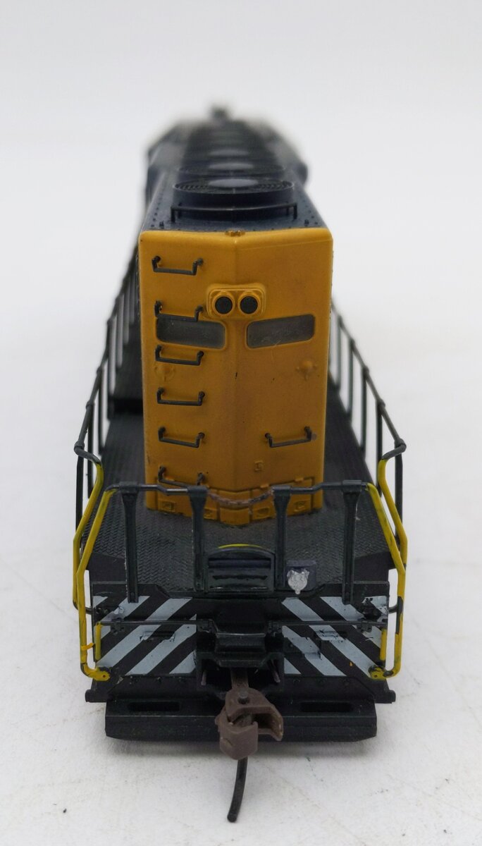 Kato  HO BTRR EMD SD40 Diesel Locomotive #301 -Weathered
