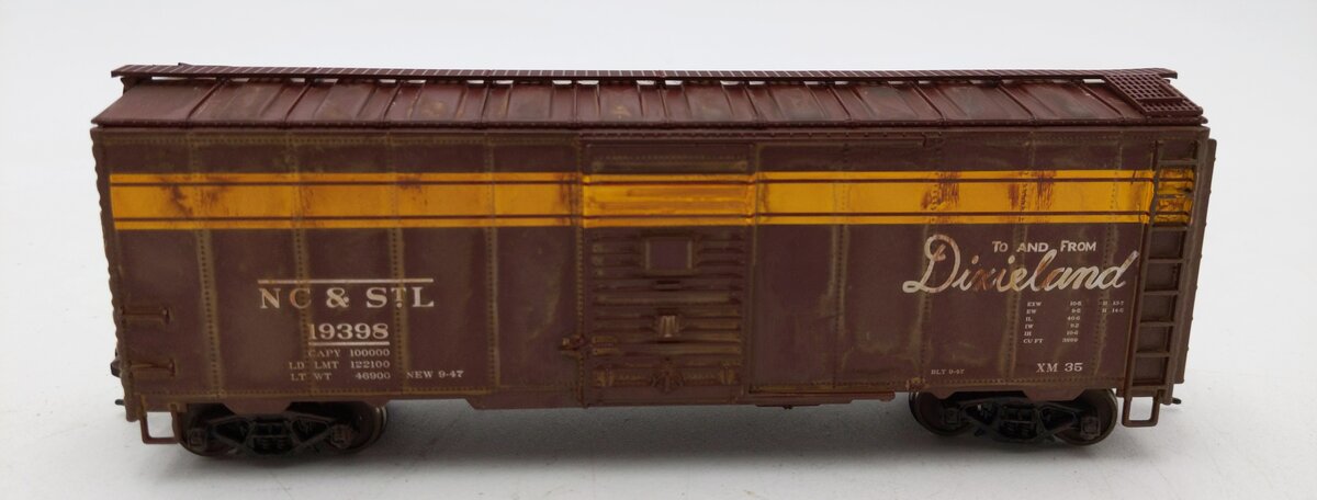 Walthers 910-1365 HO NC&StL 40' AAR 1944 Boxcar  #19398 Weathered LN/Box