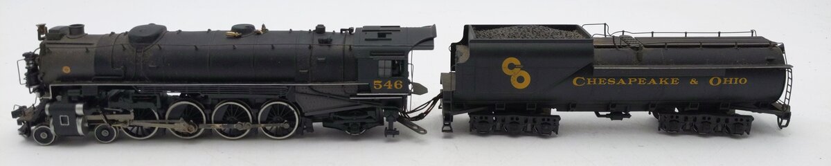Bachmann Spectrum 01220 HO Scale C&O Steam Locomotive & Tender EX