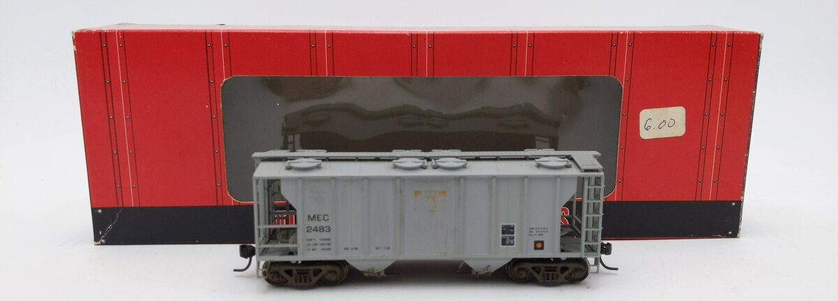 Atlas 1818 HO Scale Maine Central PS-2 2-Bay Covered Hopper #2483/Box