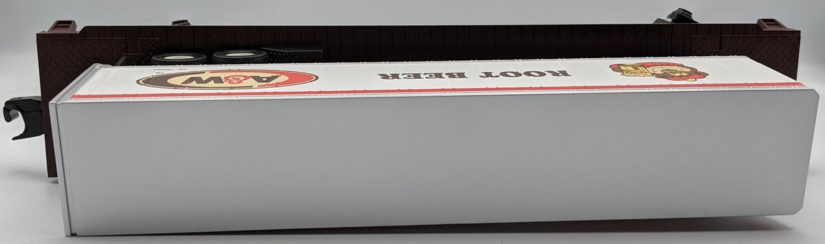 MTH 30-76373 A&W Rootbeer Flat Car w/Trailer MT/Box