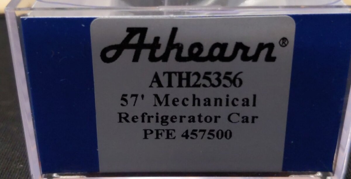 Athearn 25356 N Pacific Fruit Express 57' PCF Mechanical Reefer #457500 LN/Box