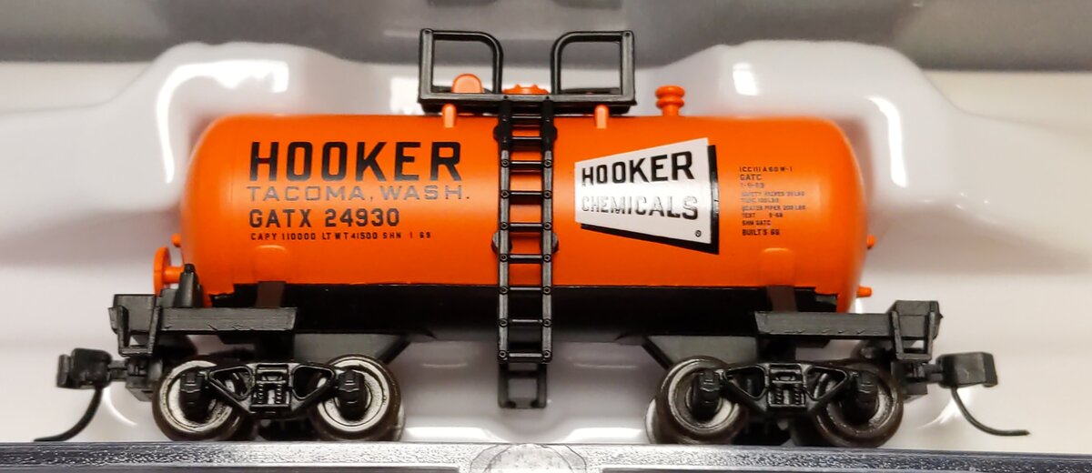 Atlas 50005008 N GATX Corporation Beer Can Tank Car #24930 LN/Box