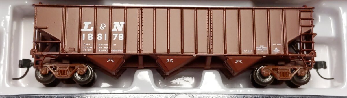 Atlas 50004918 N Louisville & Nashville PS 2750 Triple Hopper #188178