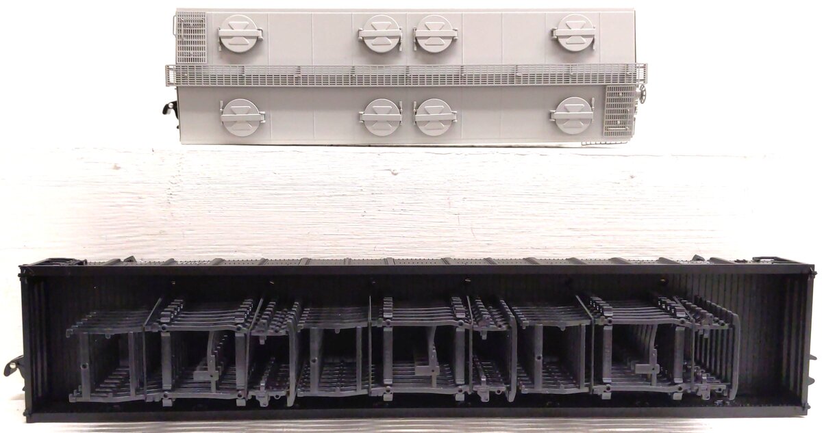 Lionel 6-31795  O Gauge Pere Marquette Regional Freight Cars (Set of 2) LN/Box