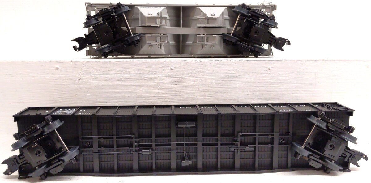 Lionel 6-31795  O Gauge Pere Marquette Regional Freight Cars (Set of 2) LN/Box
