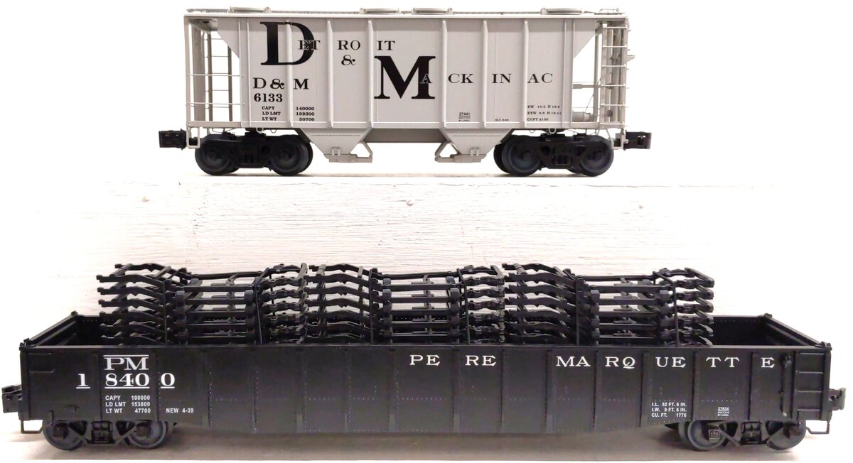 Lionel 6-31795  O Gauge Pere Marquette Regional Freight Cars (Set of 2) LN/Box
