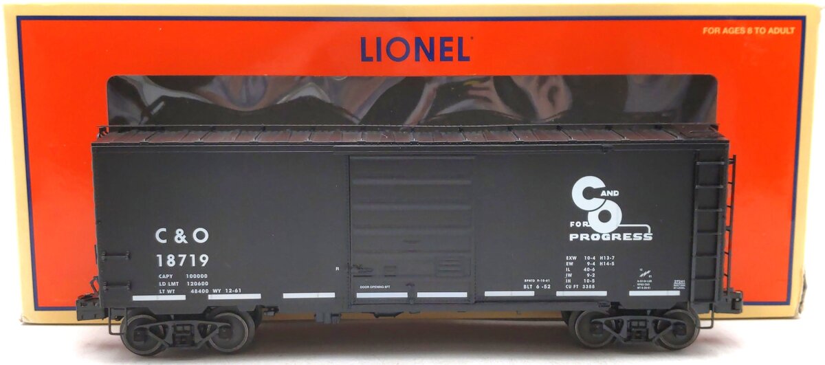 Lionel 6-27241 O Gauge Chesapeake and Ohio PS-1 Boxcar #18719 LN/Box