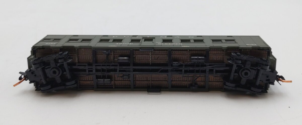 Micro-Trains 11600012 N Pullman 50' Standard Boxcar Troop Sleeper #9153 NIB