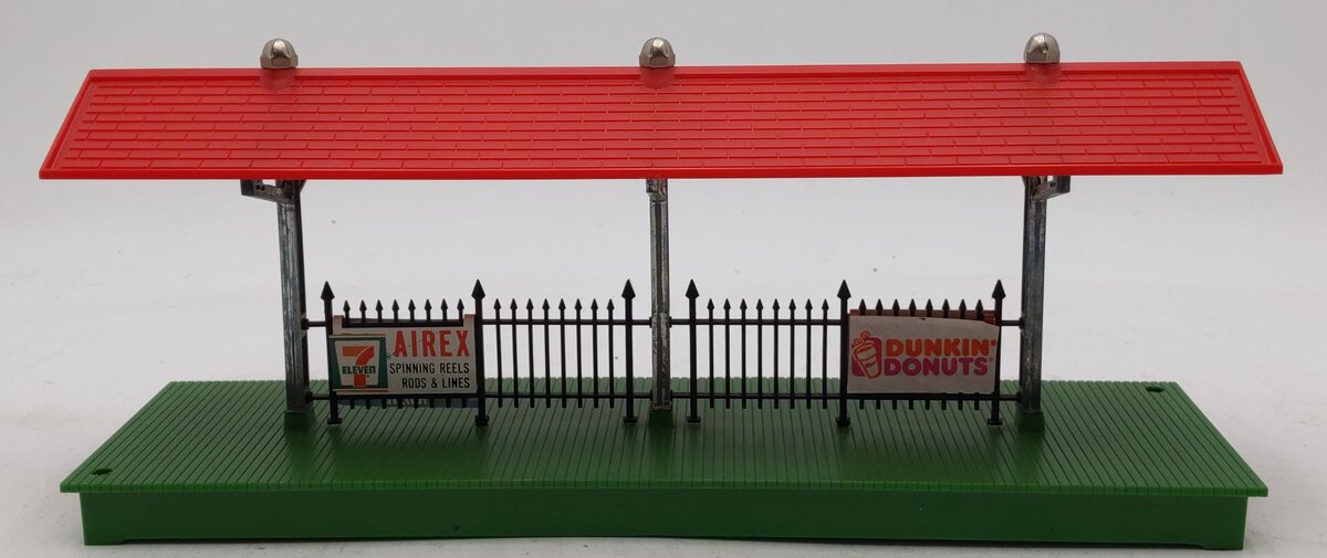 Lionel 6-2156 O Gauge Illuminated Freight Station Platform EX