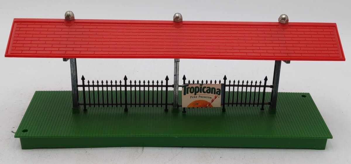 Lionel 6-2156 O Gauge Illuminated Freight Station Platform EX