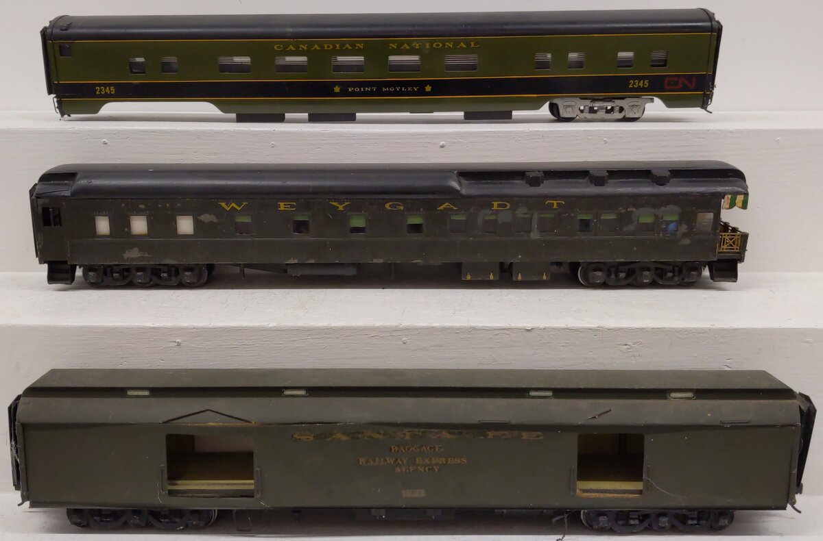 O Scale Assorted Passenger Cars (3) - 2-Rail - Painted