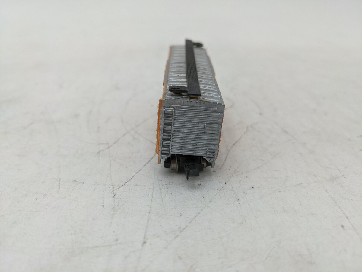 Bachmann 73661 N Scale Union Pacific 40' Plug Door Boxcar #160207 EX