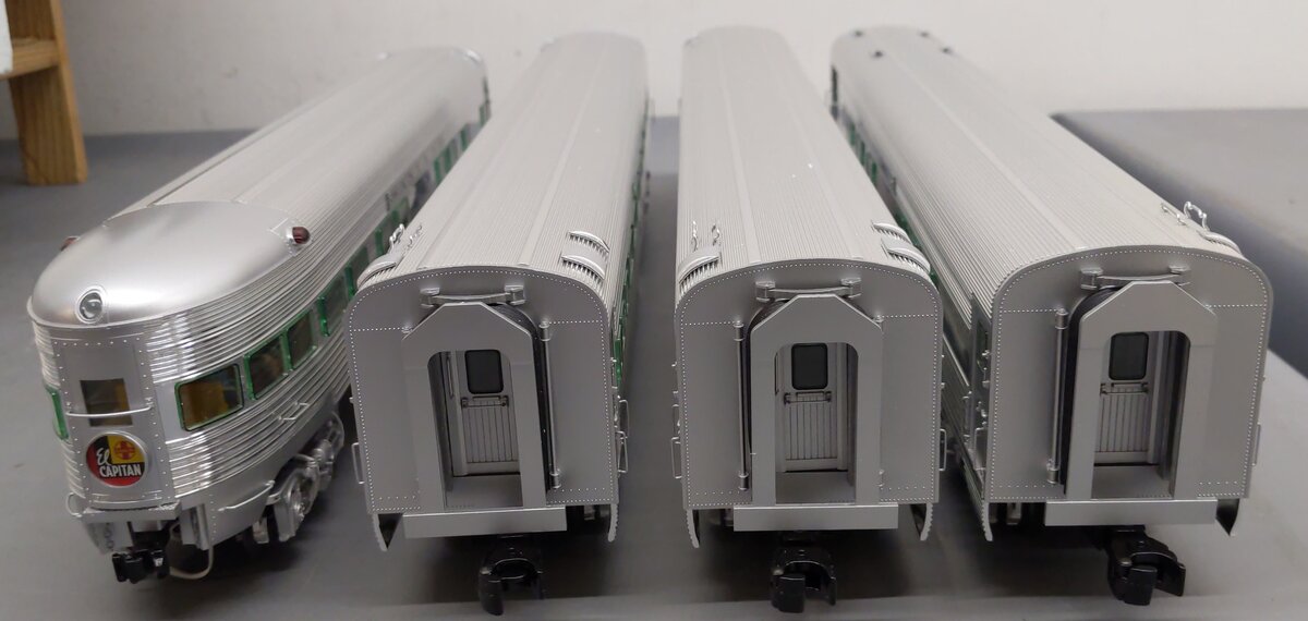 Lionel 6-29144 O Gauge Santa Fe 4-Car Aluminum Passenger Set LN/Box