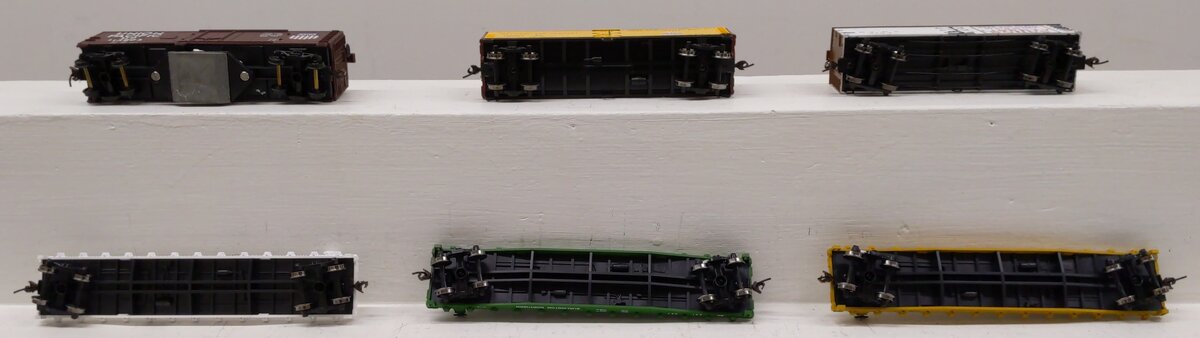 Walthers & Roundhouse HO Assorted Freight Cars: 5033, 58801, 621857,113803 [6] EX/Box