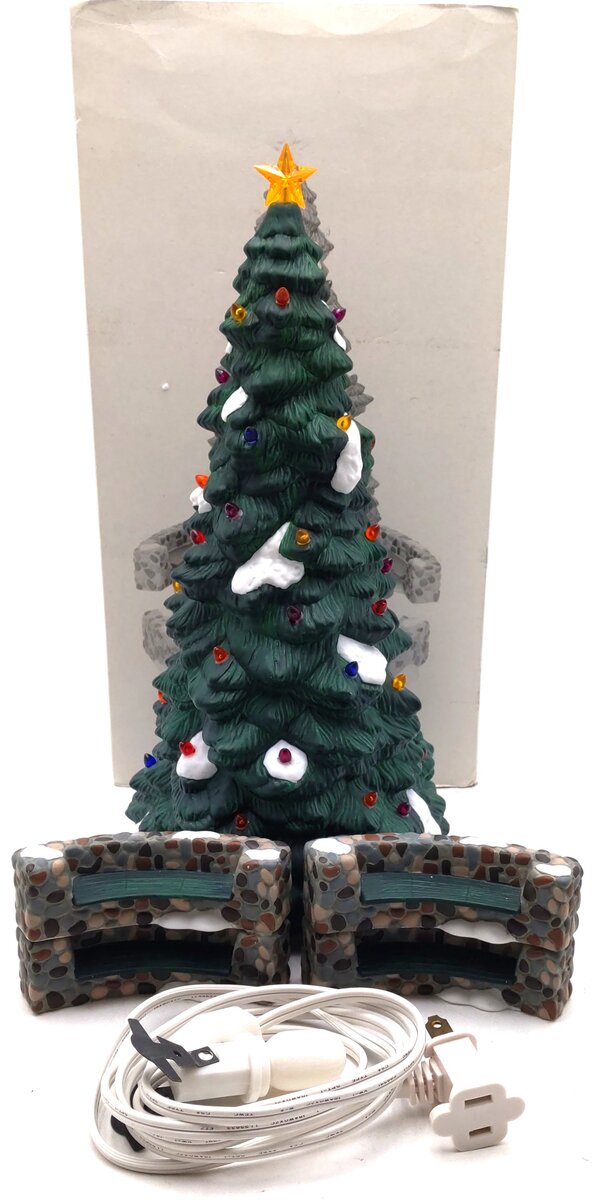 Dept 56 5565-4 Heritage Village - Town Tree with Light EX/Box
