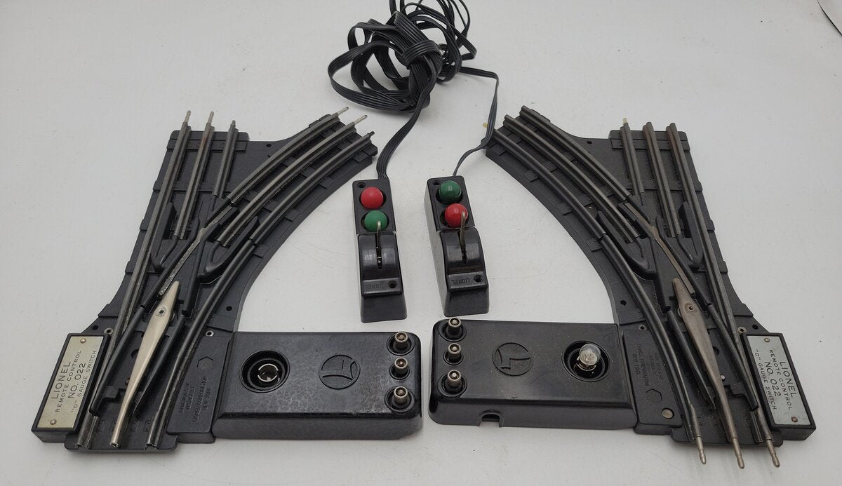 Lionel O22 Vintage O Left-Hand & Right-Hand Electric Remote Switches (Pair of 2) VG
