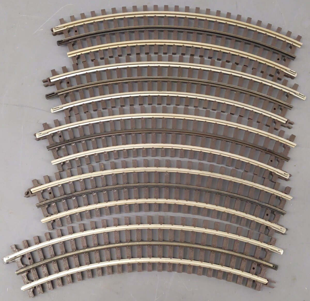 Atlas O Assorted Curve, Straight, & Powered Track #6043,6062,6071,6051,6010 [20] EX
