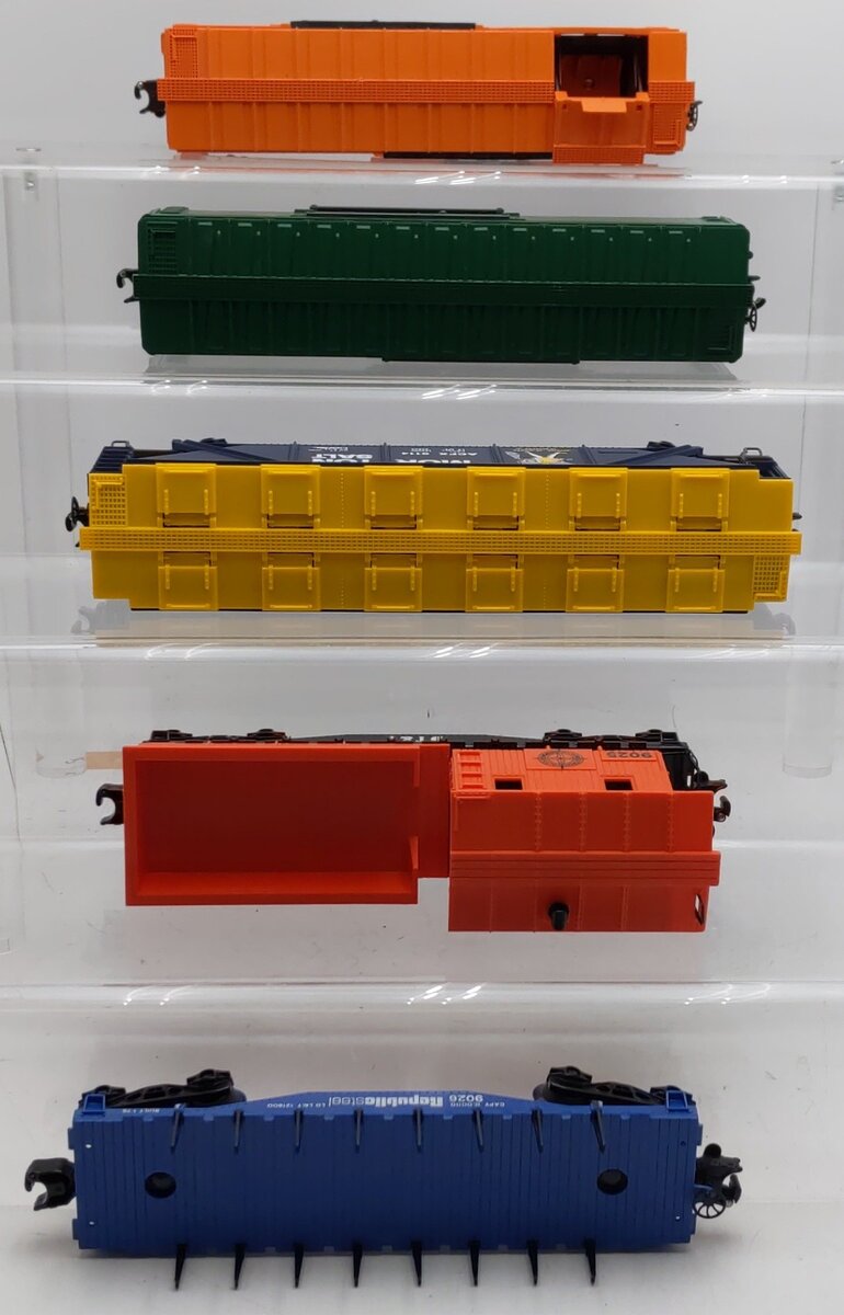 Lionel O Gauge Freight Cars #9025,9026,9114,6700,9863 [5] VG