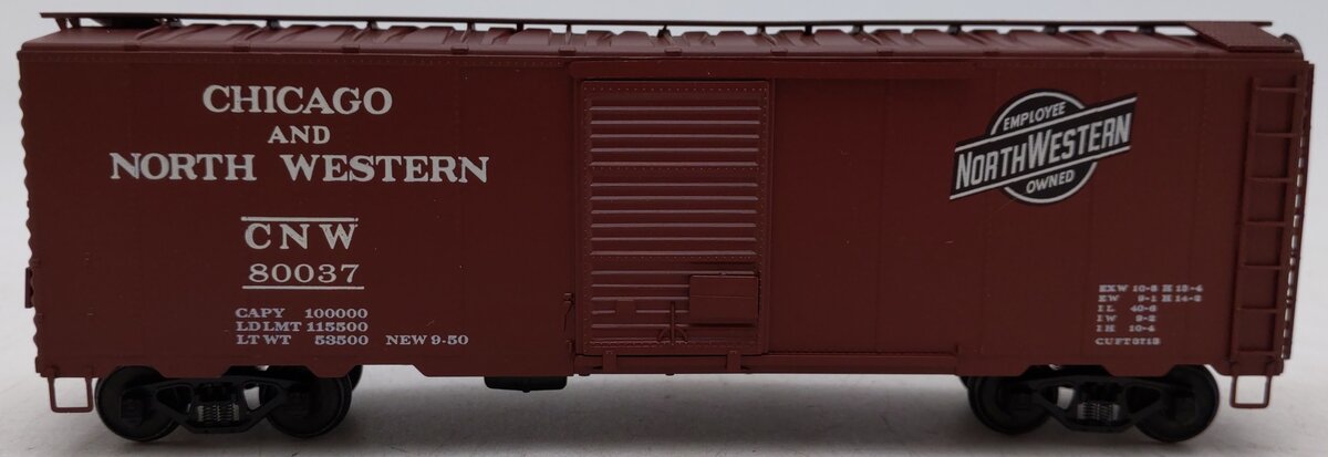 American Models 1137 S Scale C&NW 40' Box Car w/ Scale Wheels #80037 EX/Box